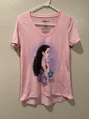 NWOT Disney Moana Sketch Side Profile Pink soft Women Tee Sz M